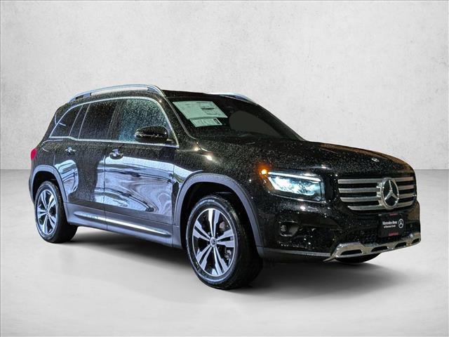 new 2025 Mercedes-Benz GLB 250 car, priced at $47,420