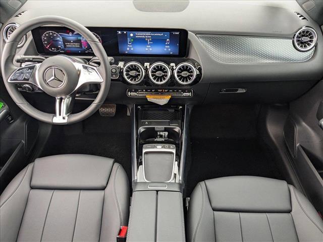 new 2025 Mercedes-Benz GLA 250 car, priced at $45,985