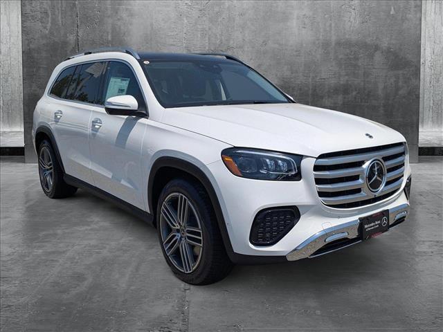 new 2025 Mercedes-Benz GLS 450 car, priced at $95,645