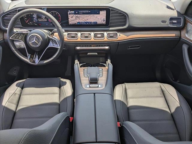 new 2025 Mercedes-Benz GLS 450 car, priced at $95,645
