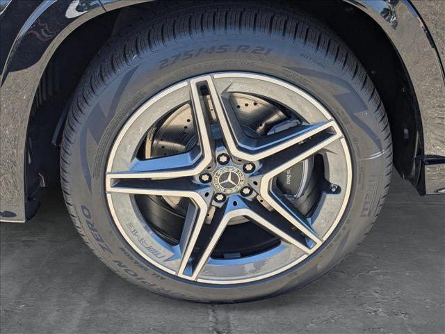 new 2025 Mercedes-Benz GLS 450 car, priced at $96,220