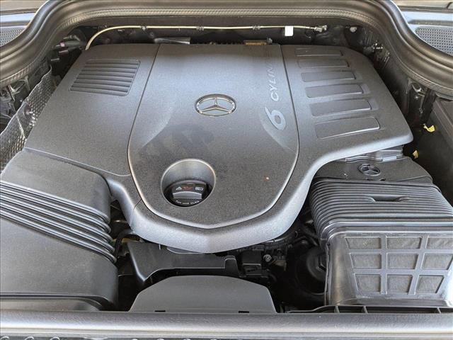 new 2025 Mercedes-Benz GLS 450 car, priced at $96,220