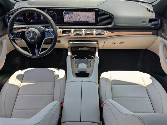 new 2025 Mercedes-Benz GLE 450 car, priced at $83,590