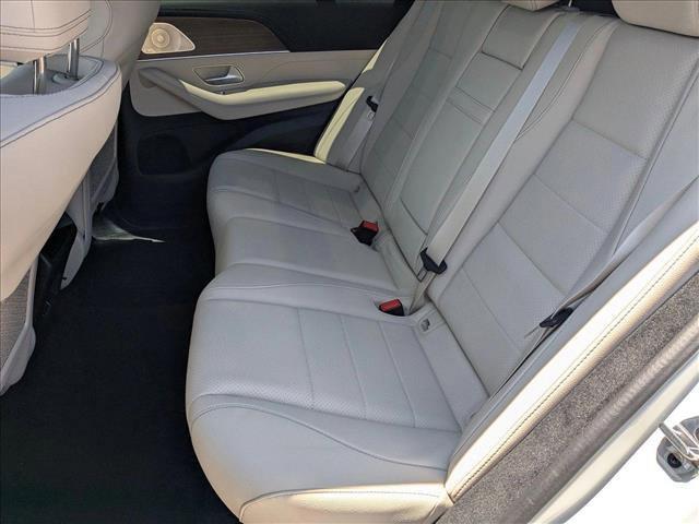 new 2025 Mercedes-Benz GLE 450 car, priced at $83,590