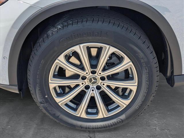 new 2025 Mercedes-Benz GLC 300 car, priced at $56,990