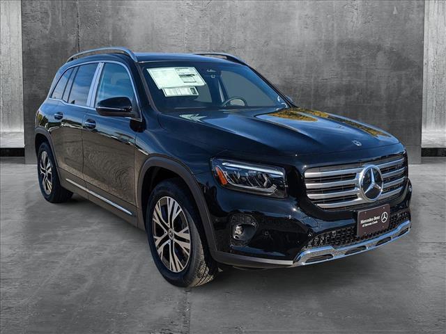 new 2025 Mercedes-Benz GLB 250 car, priced at $50,365