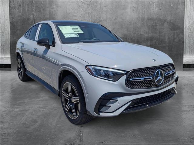 new 2025 Mercedes-Benz GLC 300 car, priced at $69,380