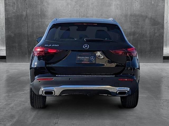 new 2025 Mercedes-Benz GLA 250 car, priced at $44,995