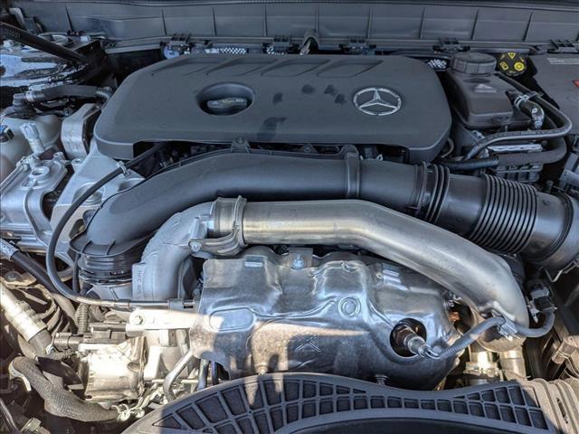 new 2025 Mercedes-Benz GLB 250 car, priced at $47,145