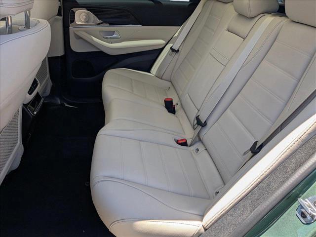 new 2025 Mercedes-Benz GLE 450 car, priced at $93,945