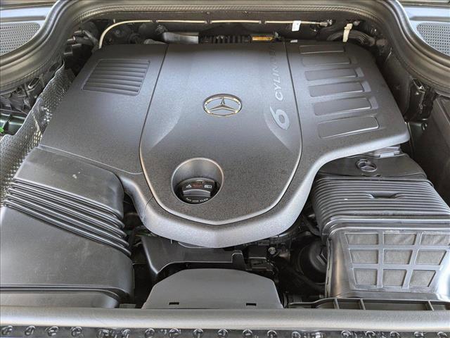 new 2025 Mercedes-Benz GLE 450 car, priced at $93,945