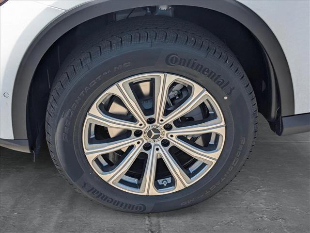new 2025 Mercedes-Benz GLC 300 car, priced at $50,780