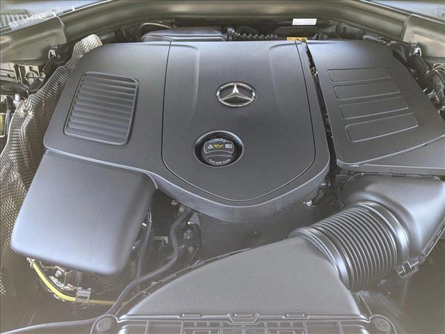 new 2025 Mercedes-Benz GLC 300 car, priced at $53,615