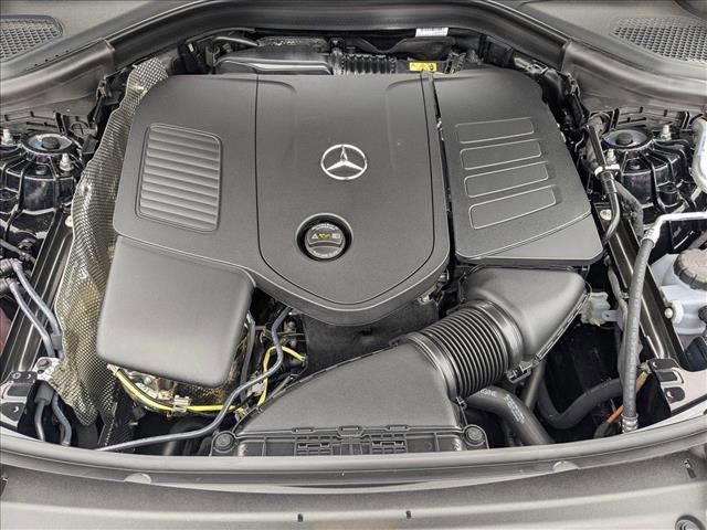 new 2025 Mercedes-Benz GLC 300 car, priced at $67,440