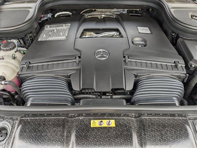 new 2024 Mercedes-Benz GLS 580 car, priced at $125,030