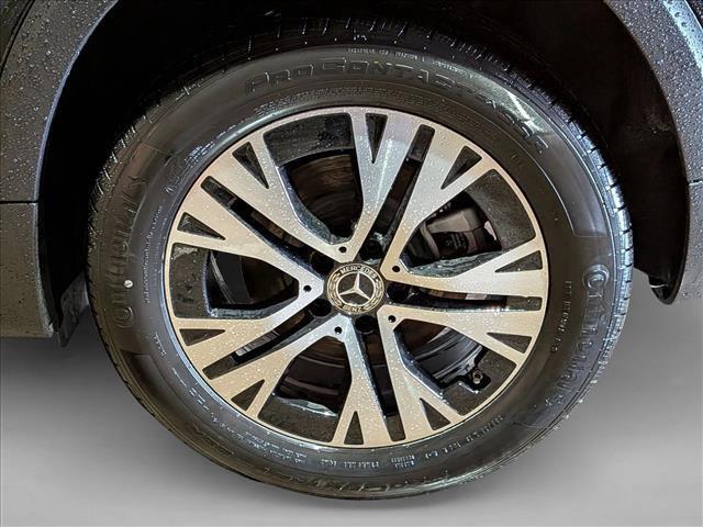 new 2026 Mercedes-Benz GLB 250 car, priced at $51,970