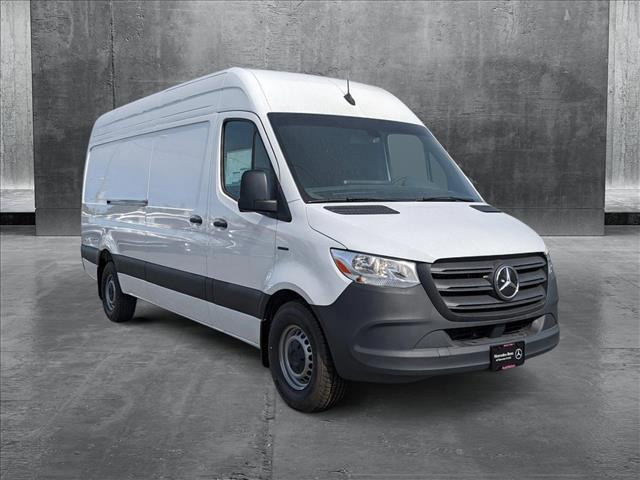 new 2024 Mercedes-Benz Sprinter 2500 car, priced at $79,137