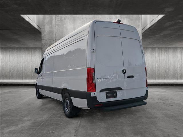 new 2024 Mercedes-Benz Sprinter 2500 car, priced at $79,137