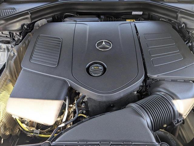 new 2025 Mercedes-Benz GLC 300 car, priced at $67,570
