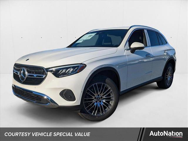 new 2025 Mercedes-Benz GLC 300 car, priced at $51,385