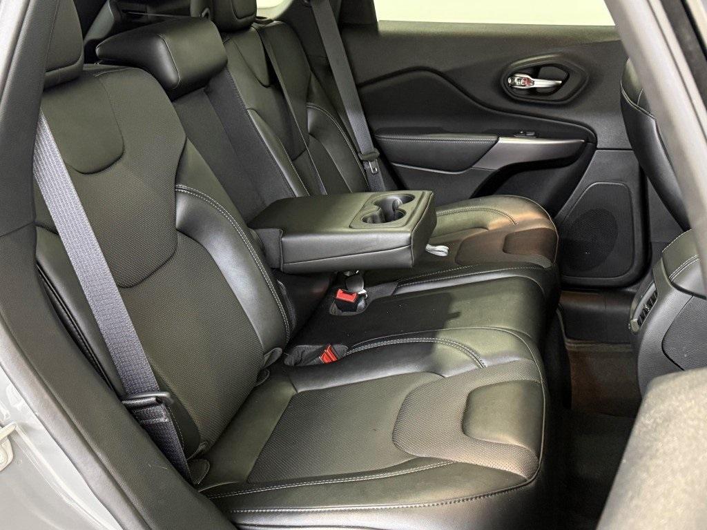 used 2022 Jeep Cherokee car, priced at $26,200