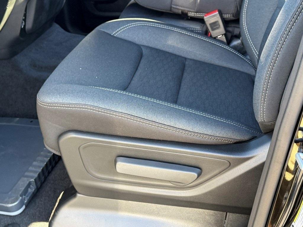 new 2025 Ram 1500 car, priced at $47,400