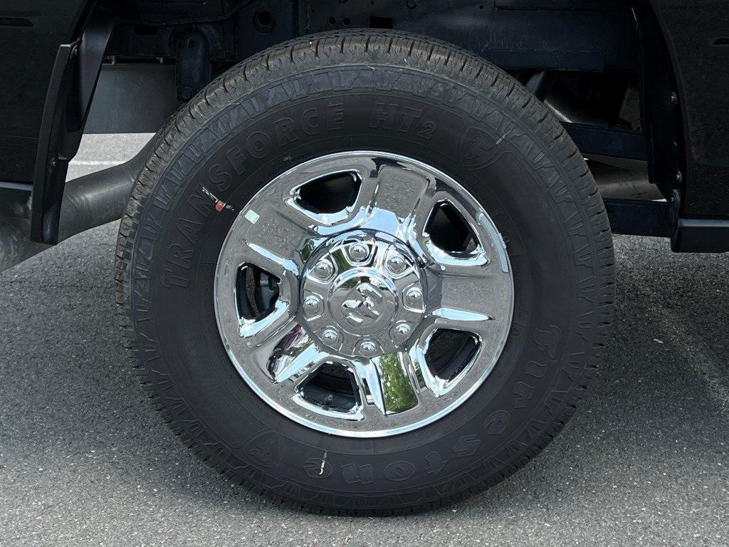 new 2025 Ram 2500 car, priced at $64,842