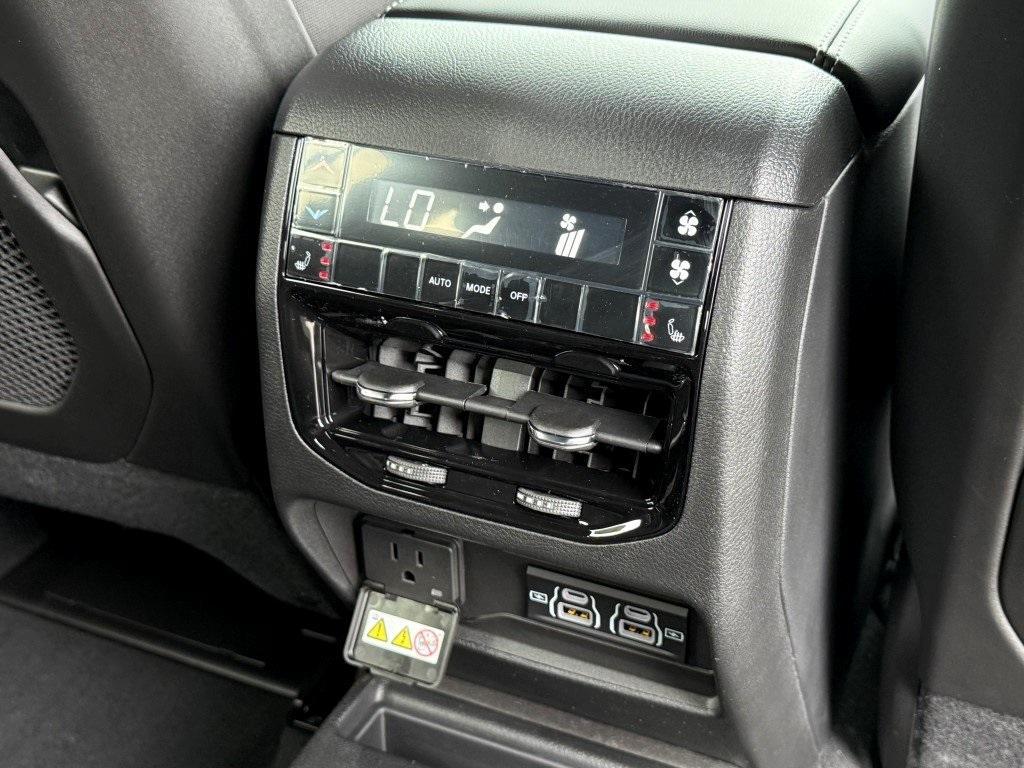 new 2025 Jeep Grand Cherokee L car, priced at $49,642