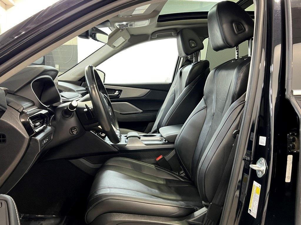 used 2023 Acura MDX car, priced at $43,900