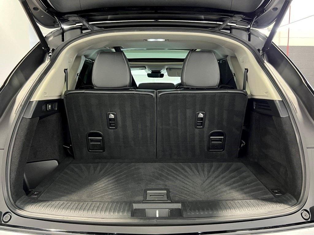 used 2023 Acura MDX car, priced at $43,900