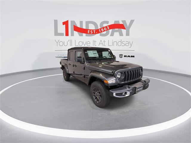 new 2024 Jeep Gladiator car, priced at $38,114