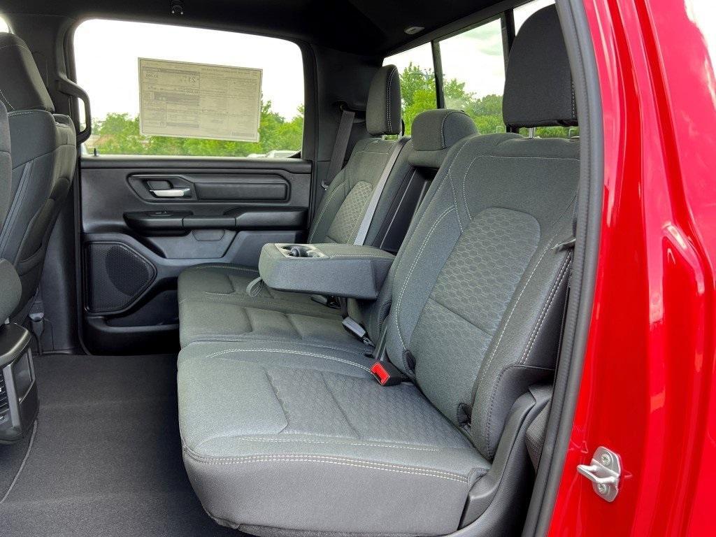 new 2025 Ram 1500 car, priced at $46,414