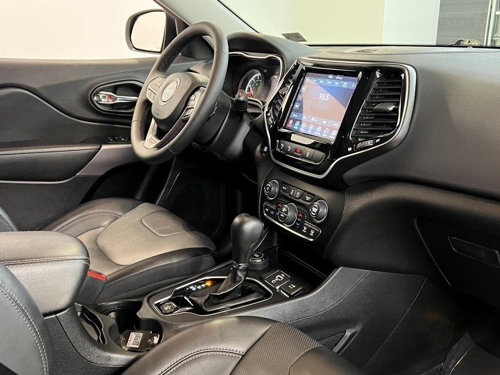 used 2022 Jeep Cherokee car, priced at $27,700