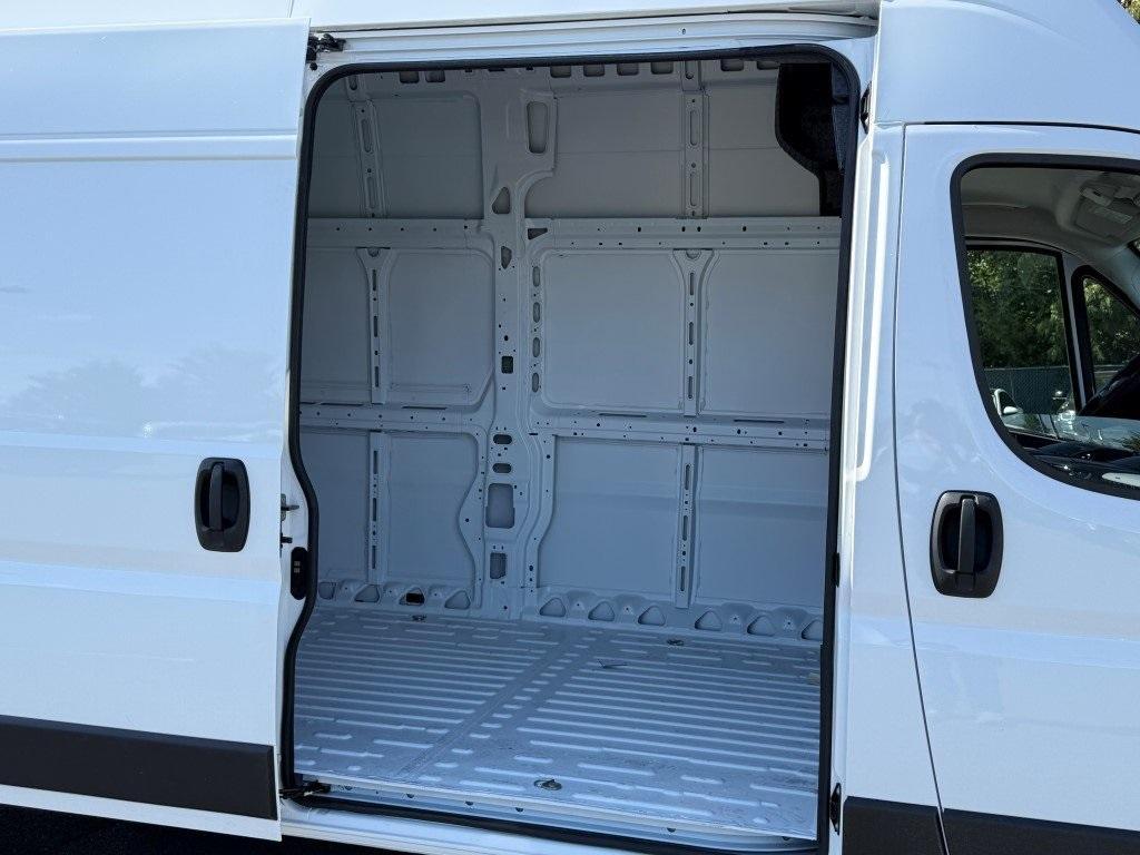 new 2026 Ram ProMaster 3500 car, priced at $53,135