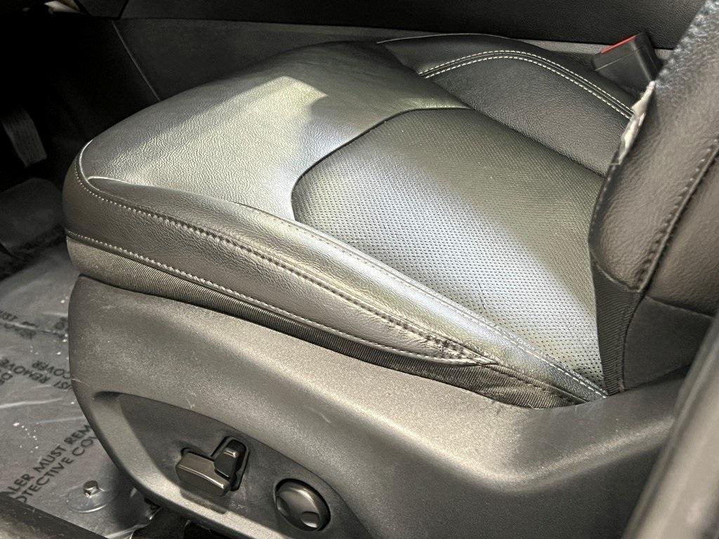 used 2022 Jeep Compass car, priced at $25,300