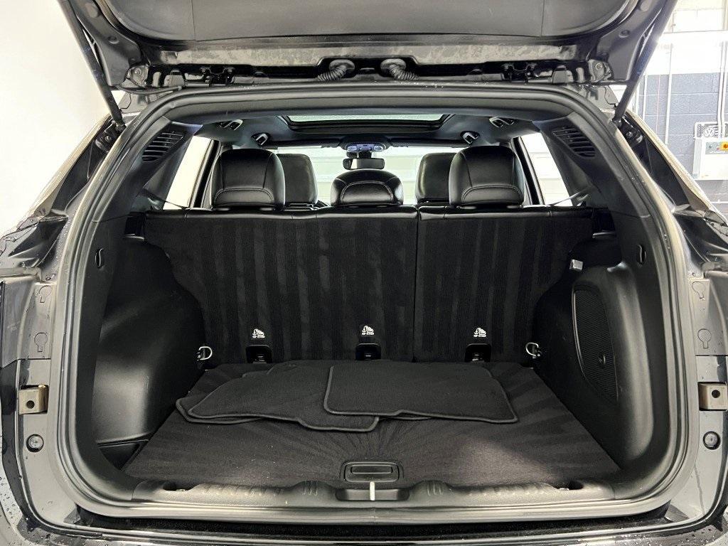 used 2022 Jeep Compass car, priced at $25,300
