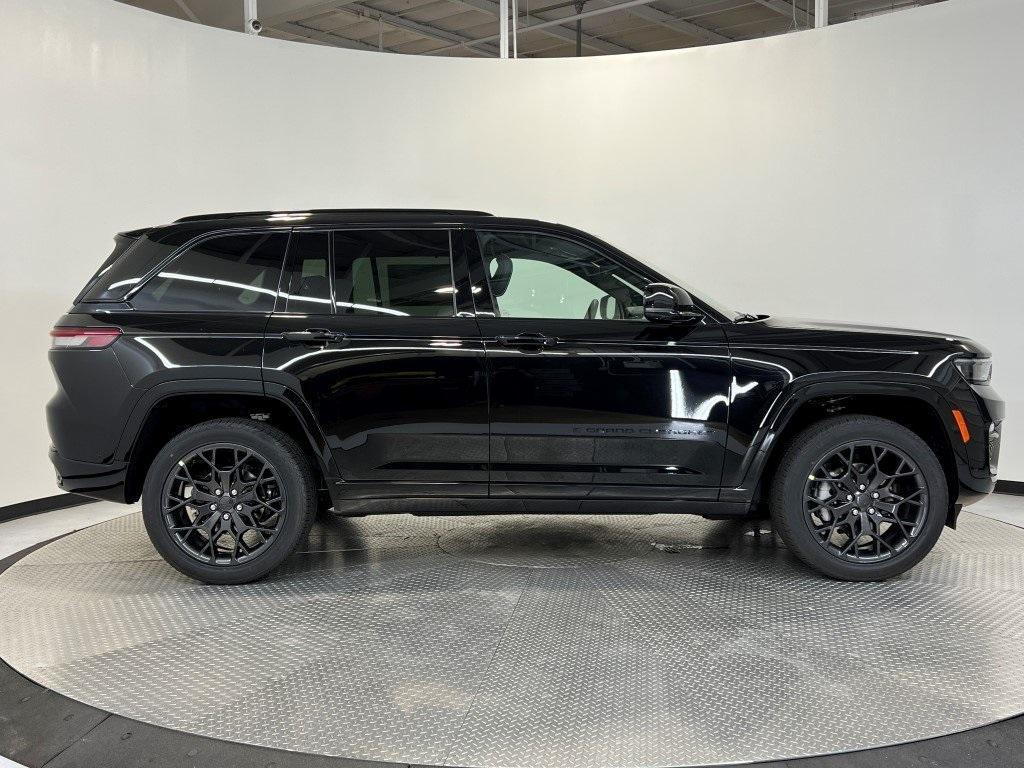 new 2025 Jeep Grand Cherokee car, priced at $65,062