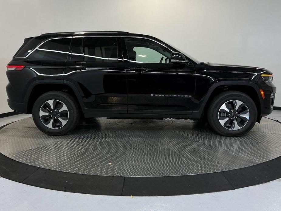 new 2024 Jeep Grand Cherokee 4xe car, priced at $46,595