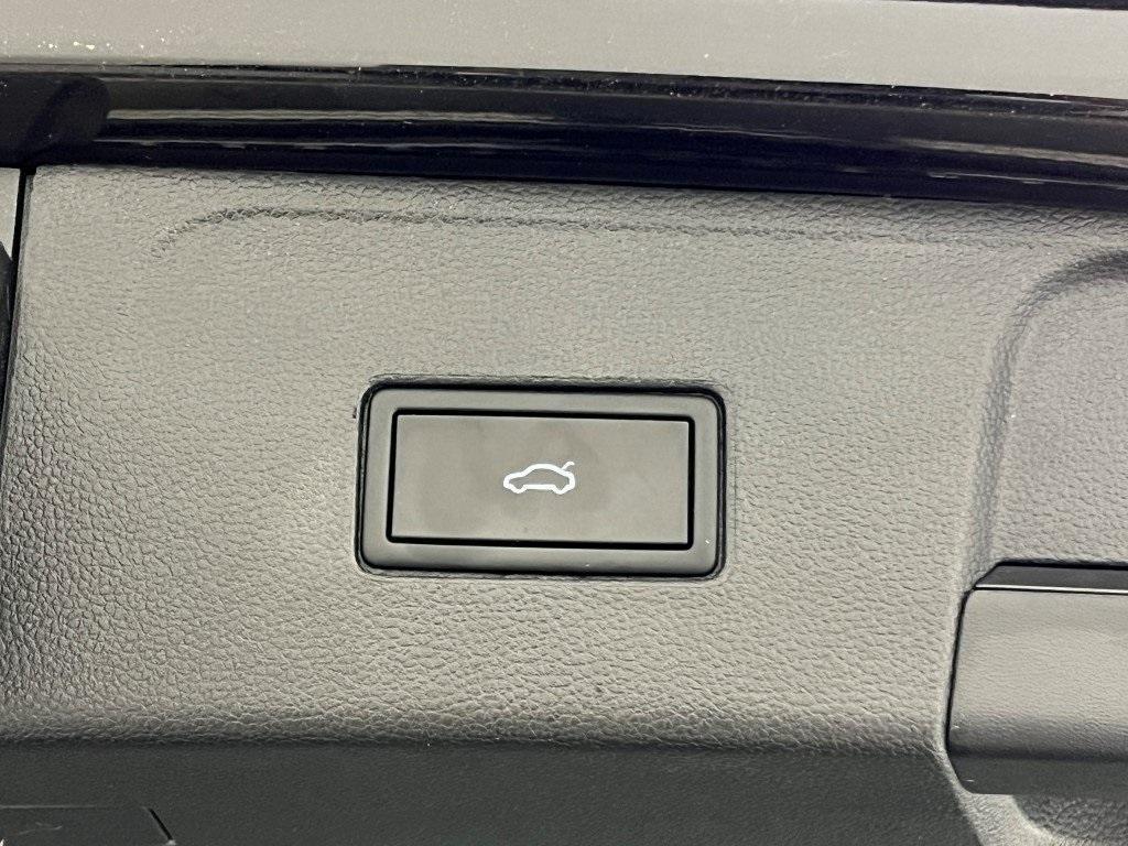 used 2022 Volkswagen Atlas car, priced at $37,300
