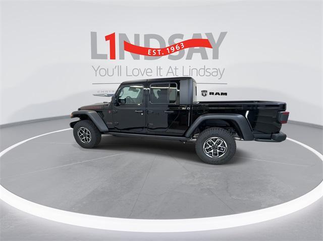 new 2024 Jeep Gladiator car, priced at $44,585