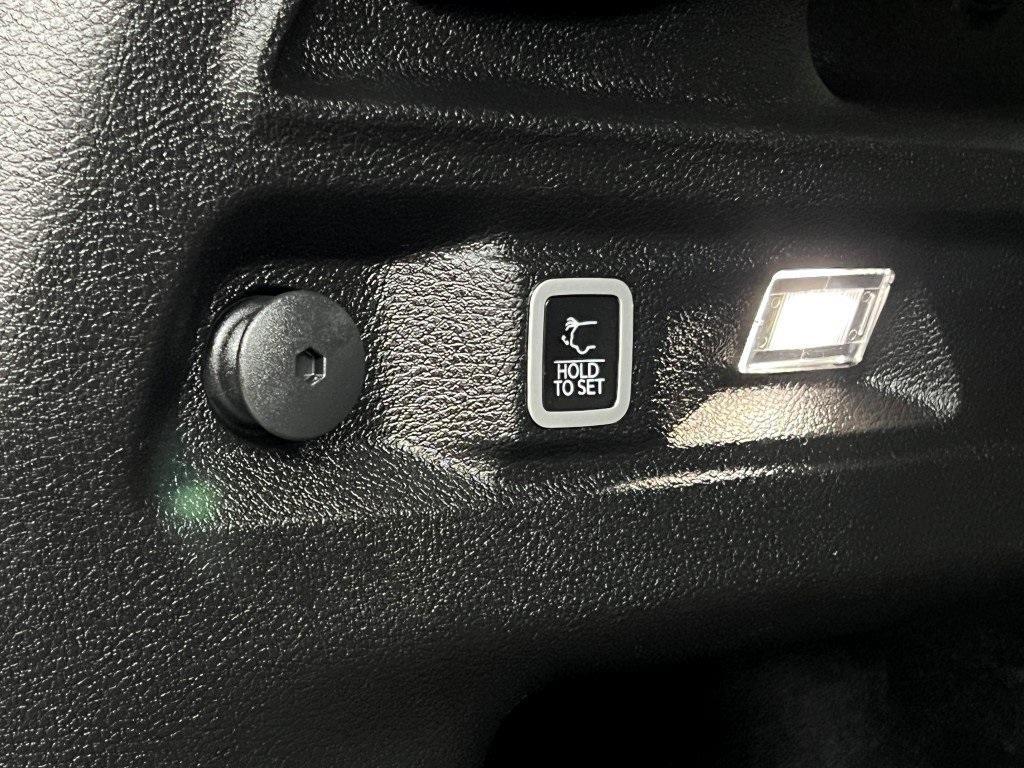 used 2024 Jeep Grand Cherokee L car, priced at $34,200
