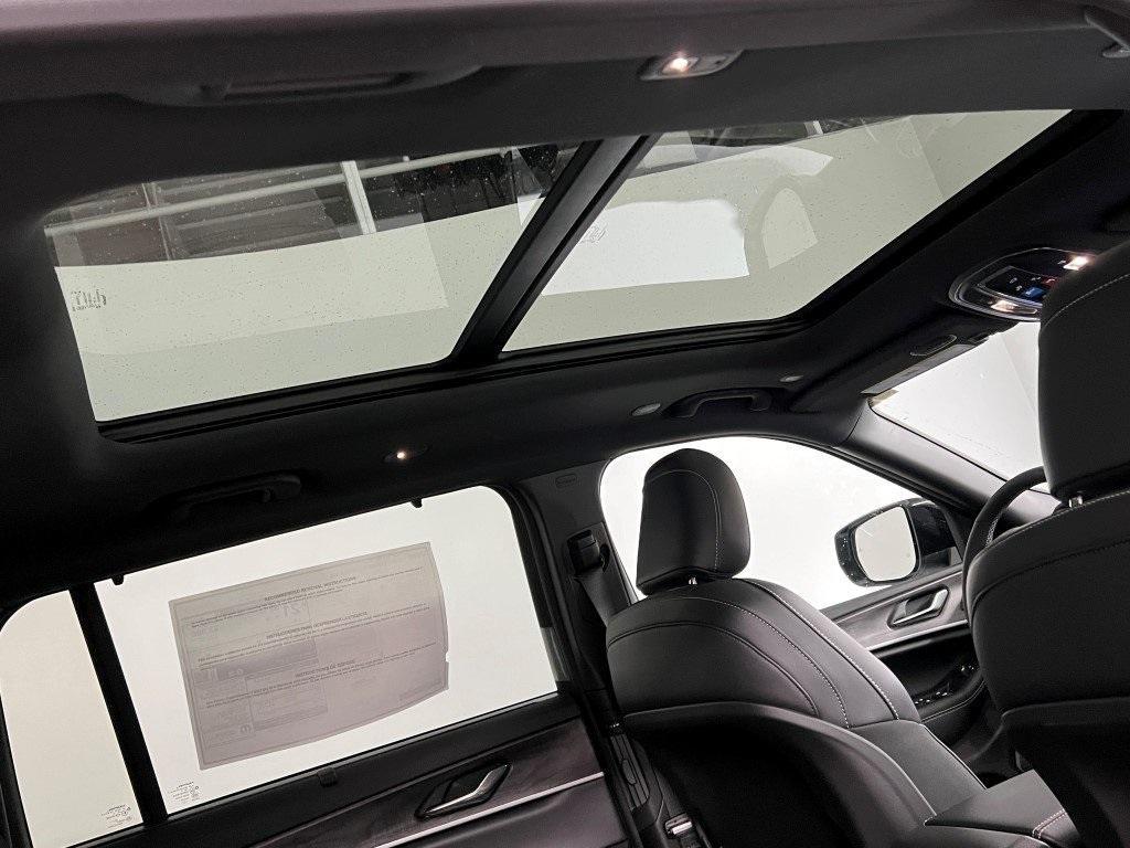 new 2025 Jeep Grand Cherokee L car, priced at $49,057