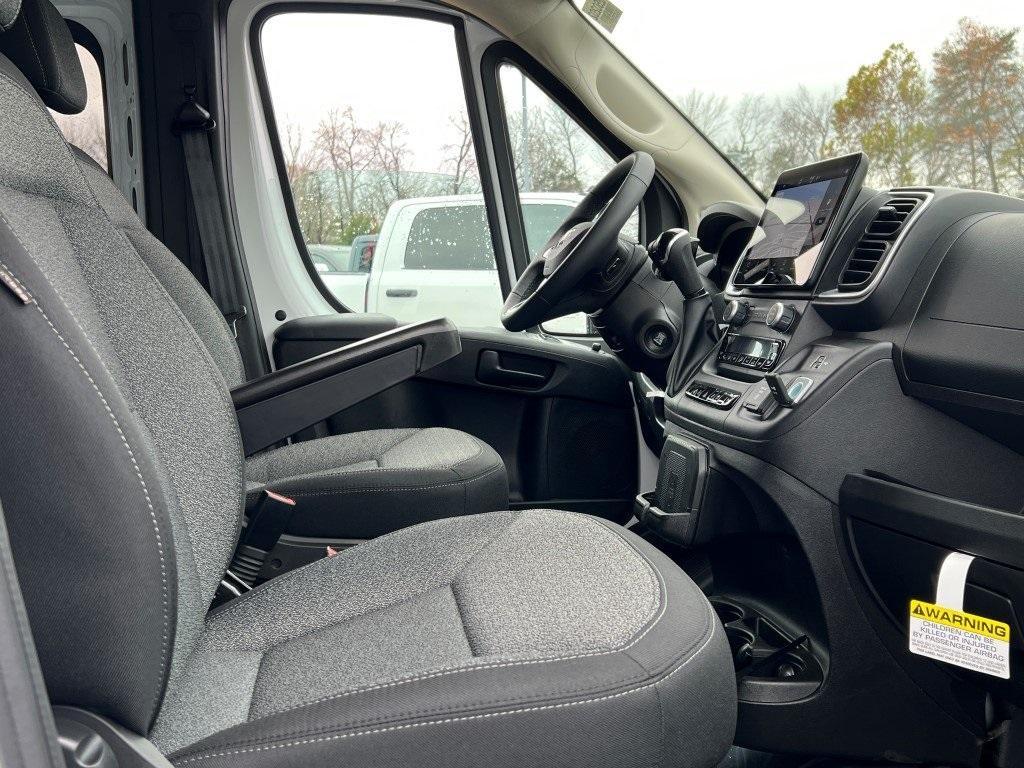 new 2026 Ram ProMaster 2500 Window Van car, priced at $54,303