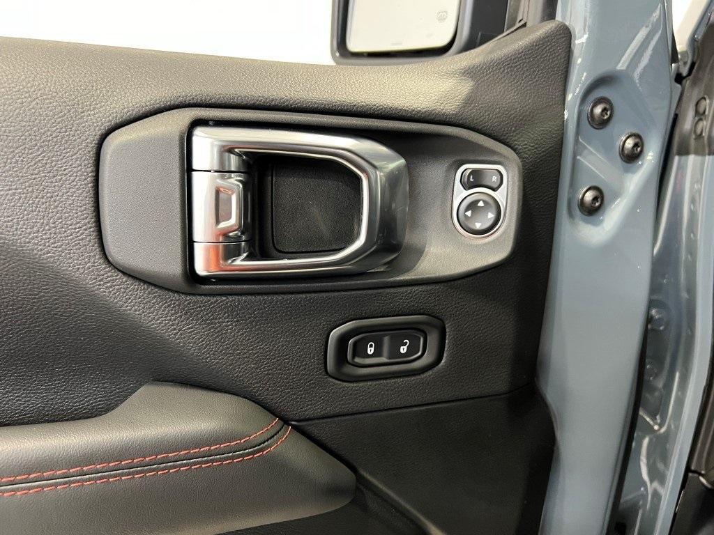 new 2026 Jeep Wrangler car, priced at $71,405