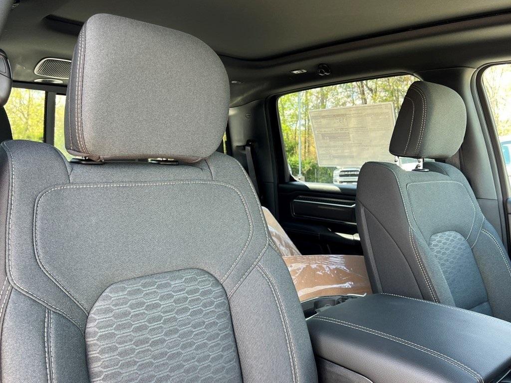 new 2025 Ram 1500 car, priced at $52,107