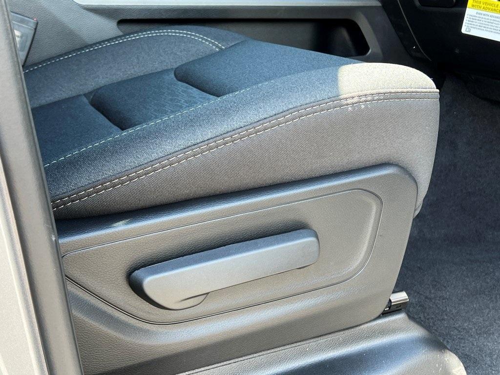 new 2025 Ram 1500 car, priced at $52,107