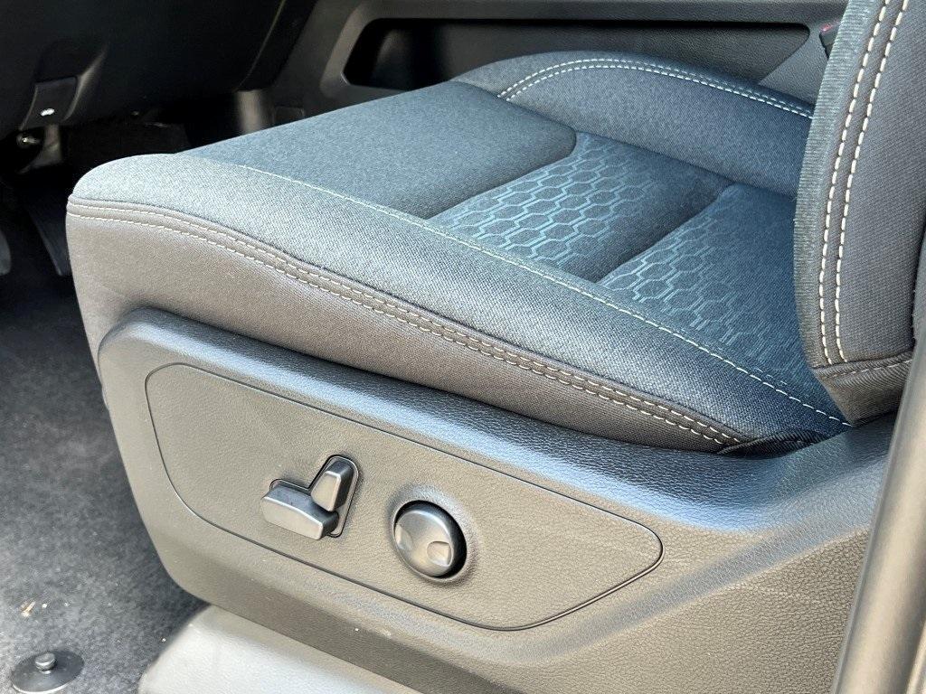new 2025 Ram 1500 car, priced at $52,107