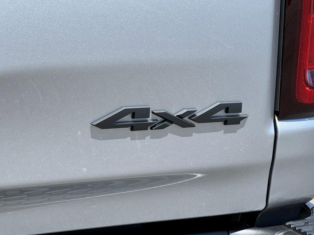 new 2025 Ram 1500 car, priced at $52,107