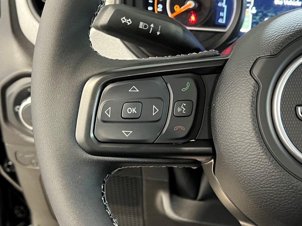 new 2025 Jeep Gladiator car, priced at $44,499
