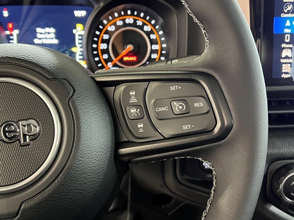 new 2025 Jeep Gladiator car, priced at $44,499